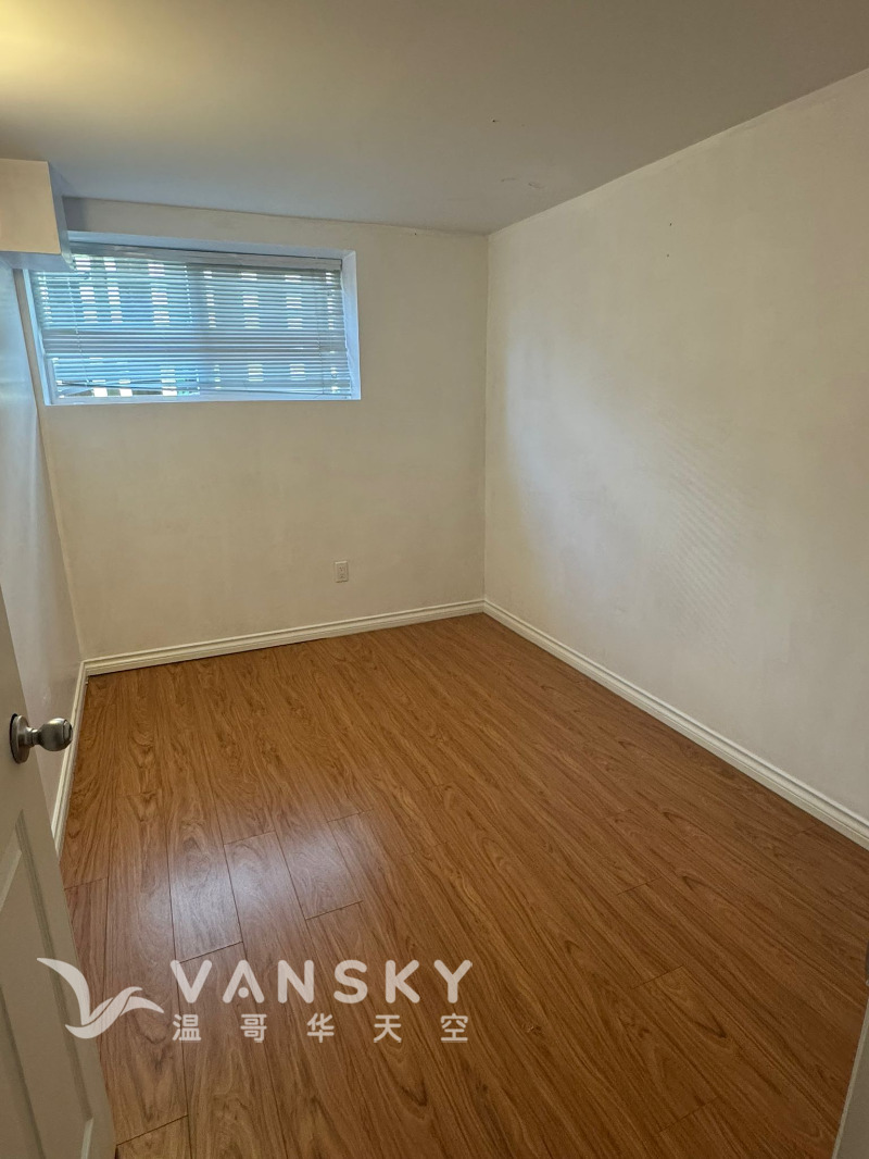 250909220527_Bedroom 1.jpeg